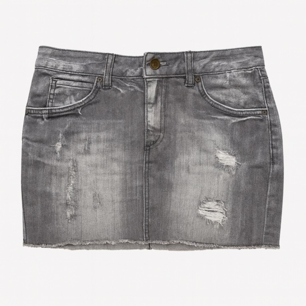 H&M • Distressed Gray Denim Mini Skirt • Gray • Size 4